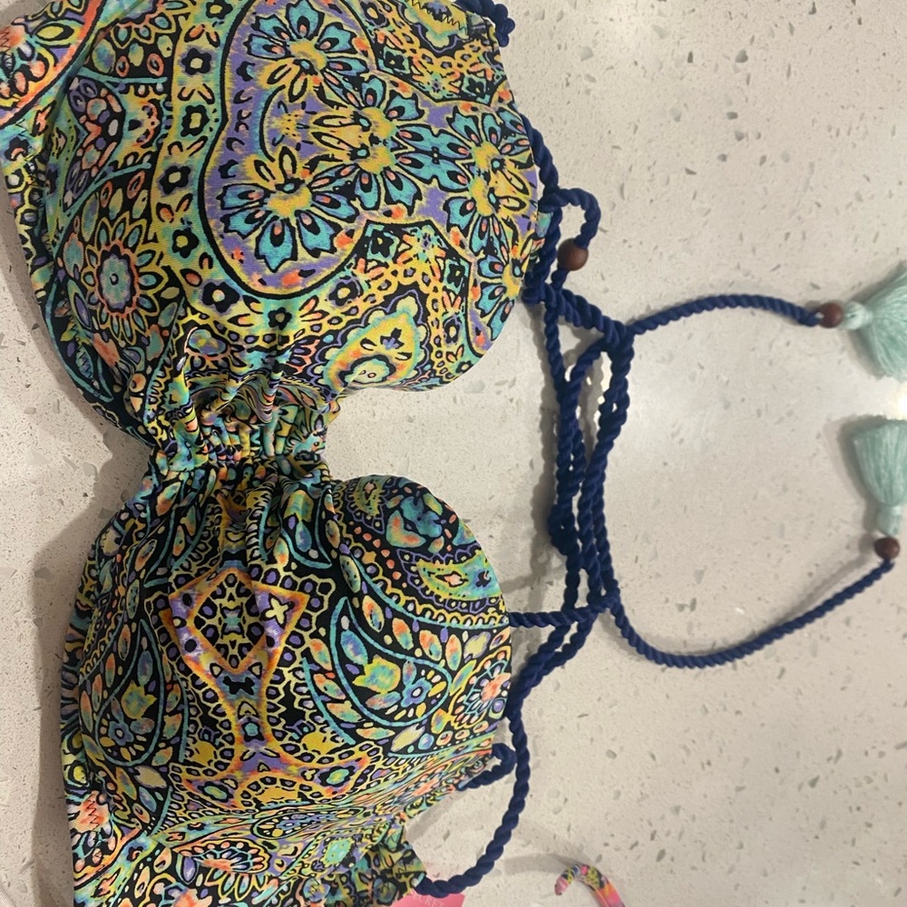 Colorful Patterned Bikini Set - Picture 2 of 4